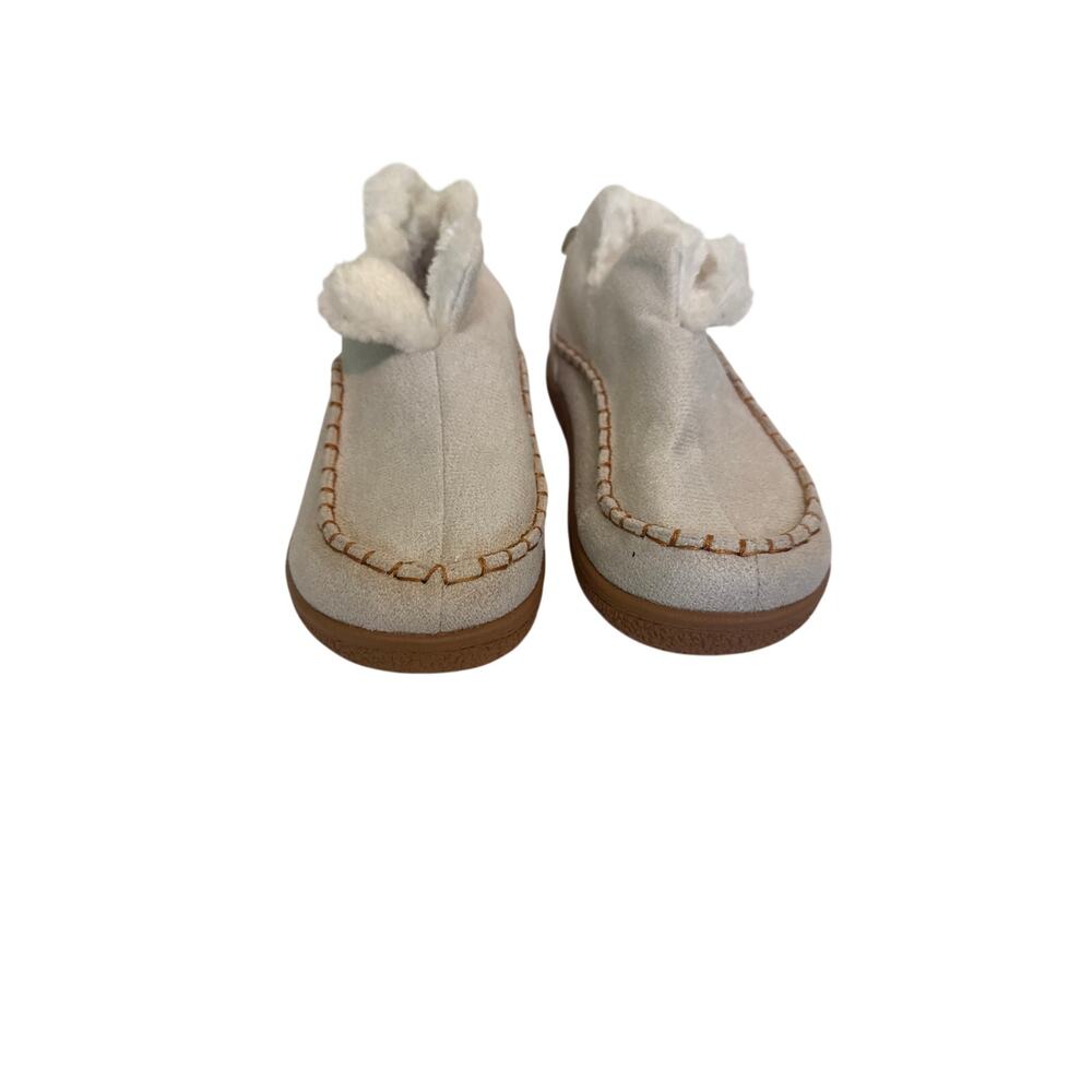 New in Bag Fashion Flat Moccasin Winter Indoor Outdoor Shoe Fuzzy Inside